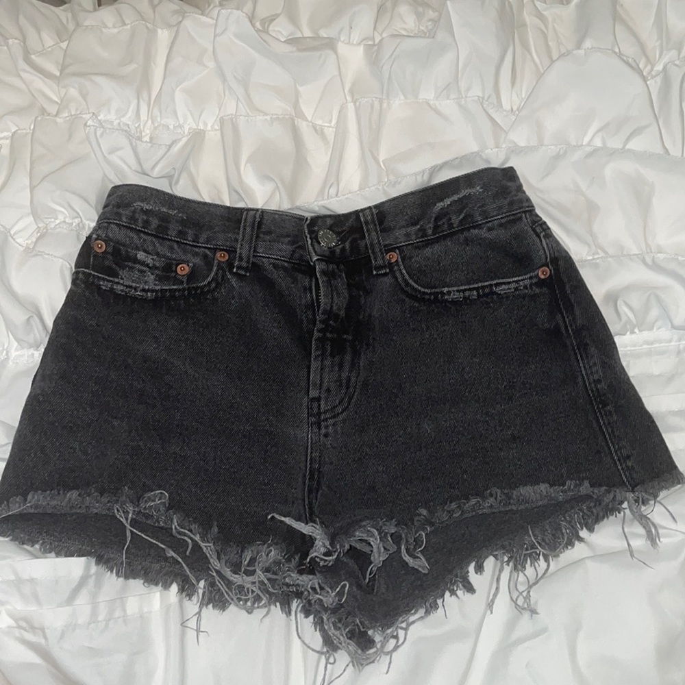 BDG URBAN OUTFITTERS JEAN SHORTS